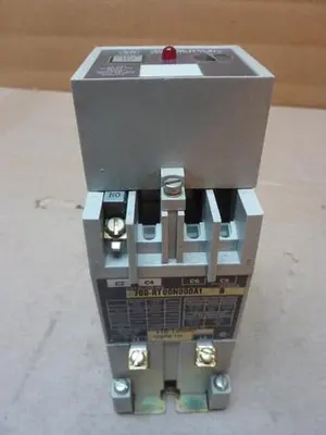 USED ALLEN BRADLEY 700-RT00N000A1 SER B