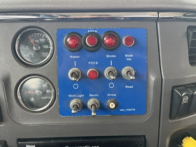 USED 2017 PETERBILT 567 6X4