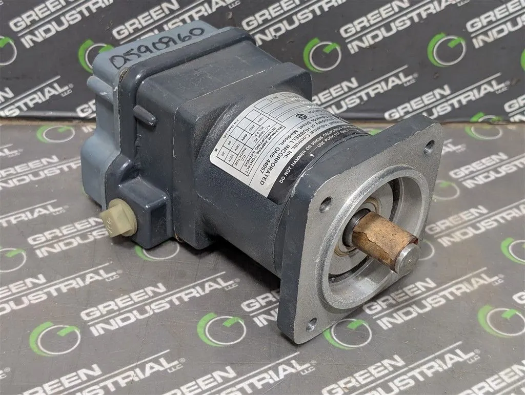 Hubbel 233CC13F Pilot Duty Speed Switch Used
