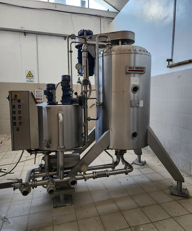 Used 2004 DELLA TOFFOLA NF20 Pressure Leaf Filters CZ | Perry Equipment #447472