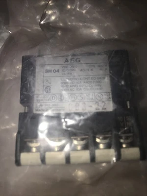 ** NEW IN FACTORY BAG AEG 910-302-083-22 CONTACTOR #