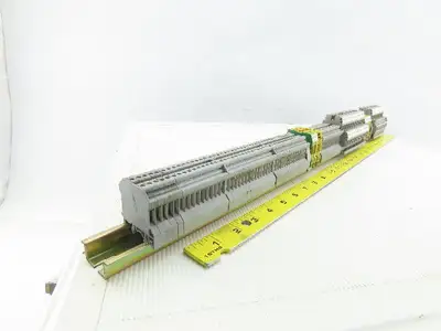 Connectwell CTS2.5UN Terminal Blocks 800V 32A 22-12 Awg DIN Rail Misc Lot of 107