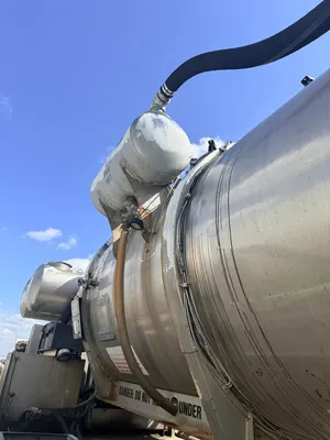 1998 Presvac Systems Self Contained Vac Trailer Vacuum Trailer | American Contractors Equipment Supply (8)
