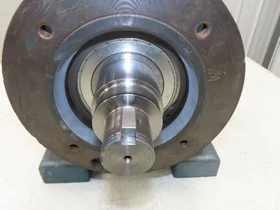 Sew Eurodrive R80LP254 R-Series Inline Helical Reducer 5.89:1 Gearbox 297rpm