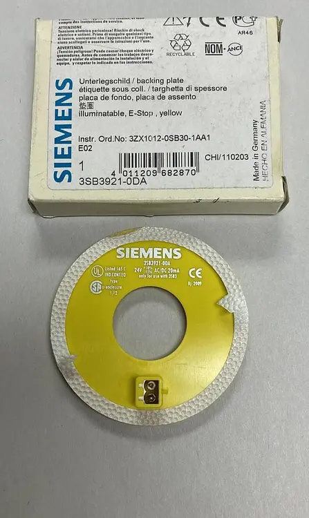 New | in-Stock SIEMENS 3SB3921-0DA Miscellaneous Equipment (Electrical & Power) | Surplus Asset Holdings #1189276