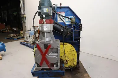 USED NEILSON & HIEBERT RAGGER