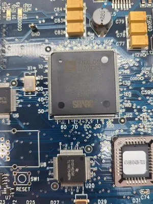 Used ANALOG DEVICES _UNKNOWN_ Misc Electrical & Power Parts | ND Industrial Surplus #1211736