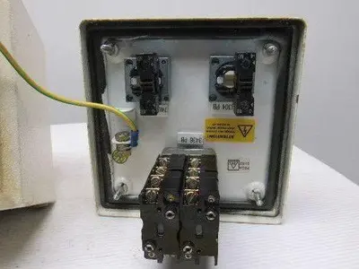 Used REES _UNKNOWN_ Miscellaneous MRO | Arrow Industrial #656167