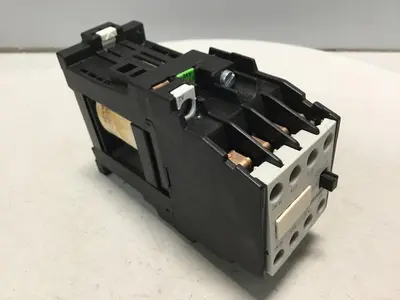 USED SIEMENS 3TF4010-0B
