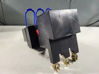 Disconnect Switch w/ 3 Times 15 Amp Fuse JTD15ID