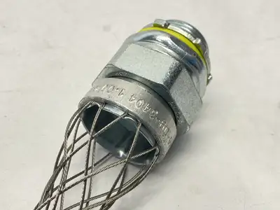 USED HUBBELL KELLEMS LIQUIDTIGHT CONDUIT WIRE GRIP STRAIGHT 1"