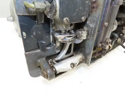 Singer 457G1 Industrial Sewing Machine Head Single Needle Lockstitch Zig Zag