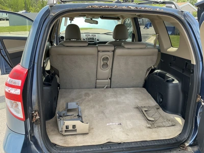 USED 2011 TOYOTA RAV 4