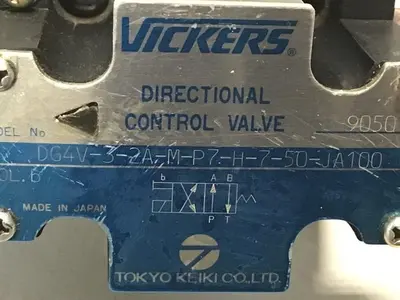 USED VICKERS DG4V32AMP7H750JA100