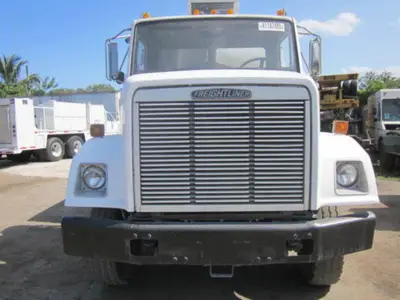 Used FREIGHTLINER 5000 GALLON SPRAY TRUCK Water Trucks Florida US | USA Transequipment #1542501