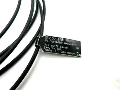 NEW IFM EFECTOR FE-11-EPA-M4/F16X0,265/2M-E20615 FIBER OPTIC SENSOR E20615