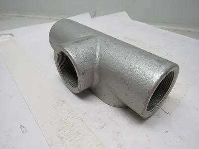 Cooper Crouse-Hinds T67 2" Form 7 Conduit Outlet, 3 Hubs Crouse Hinds Lot of 2