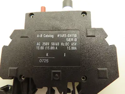 Allen Bradley 1492-GH150 Mini Breaker 15A 1P 250VAC 65V Ser B Lot Of 2