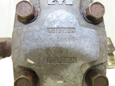 Aztec 67110-12191-71B Hydraulic Pump Removed Off Toyota 5FBE15 Electric Forklift