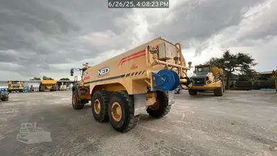 Used 2016 BELL B25E Water Trucks Florida US | National Equipment Dealers #1422867
