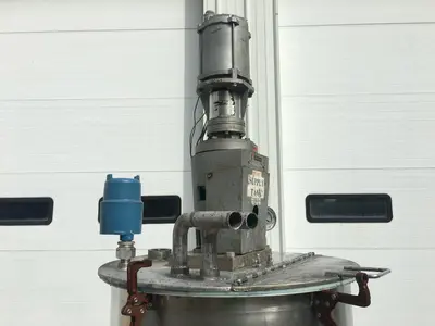 USED 1988 GRACO GRACO R00-232 60-GALLON S/S TANK