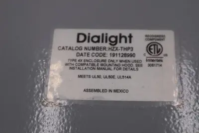 NEW OPEN BOX DIALIGHT TOP HAT HZX THP3 ADAPTER STOCK H808
