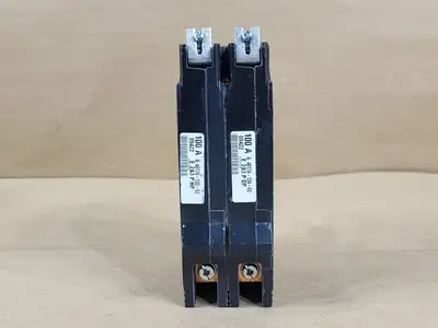 NEW SQUARE D EDB26100