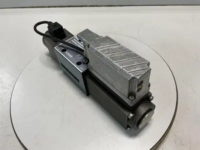 USED BOSCH 0 811 404 551