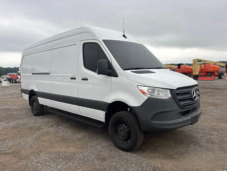 Used 2024 MERCEDES-BENZ 2500 Vans Florida US | Truck and Van Outlet #1509211