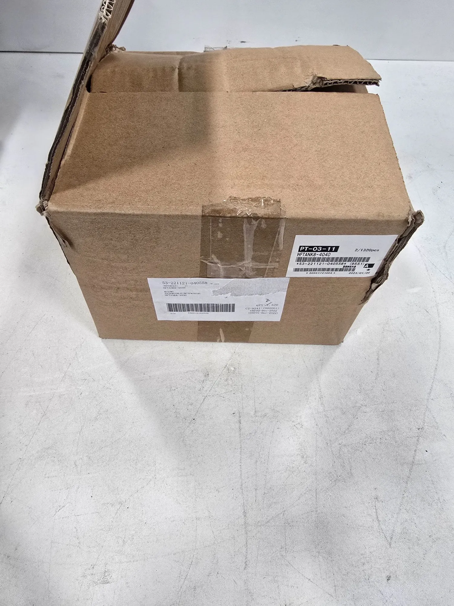 NEW MISUMI HFTANK8-4040