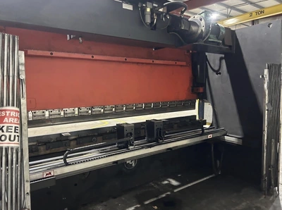 1998 AMADA HFBO 220 -4 Press Brakes | Bayou Machinery (3)