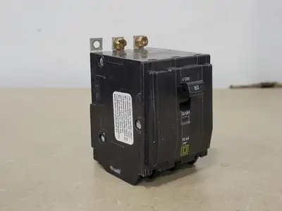 USED SQUARE D QOB360