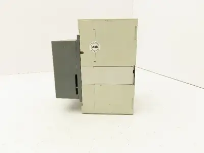 ABB S3N SACE S3 Circuit Breaker 400VAC 3A 3 Pole 120"LBS Torque