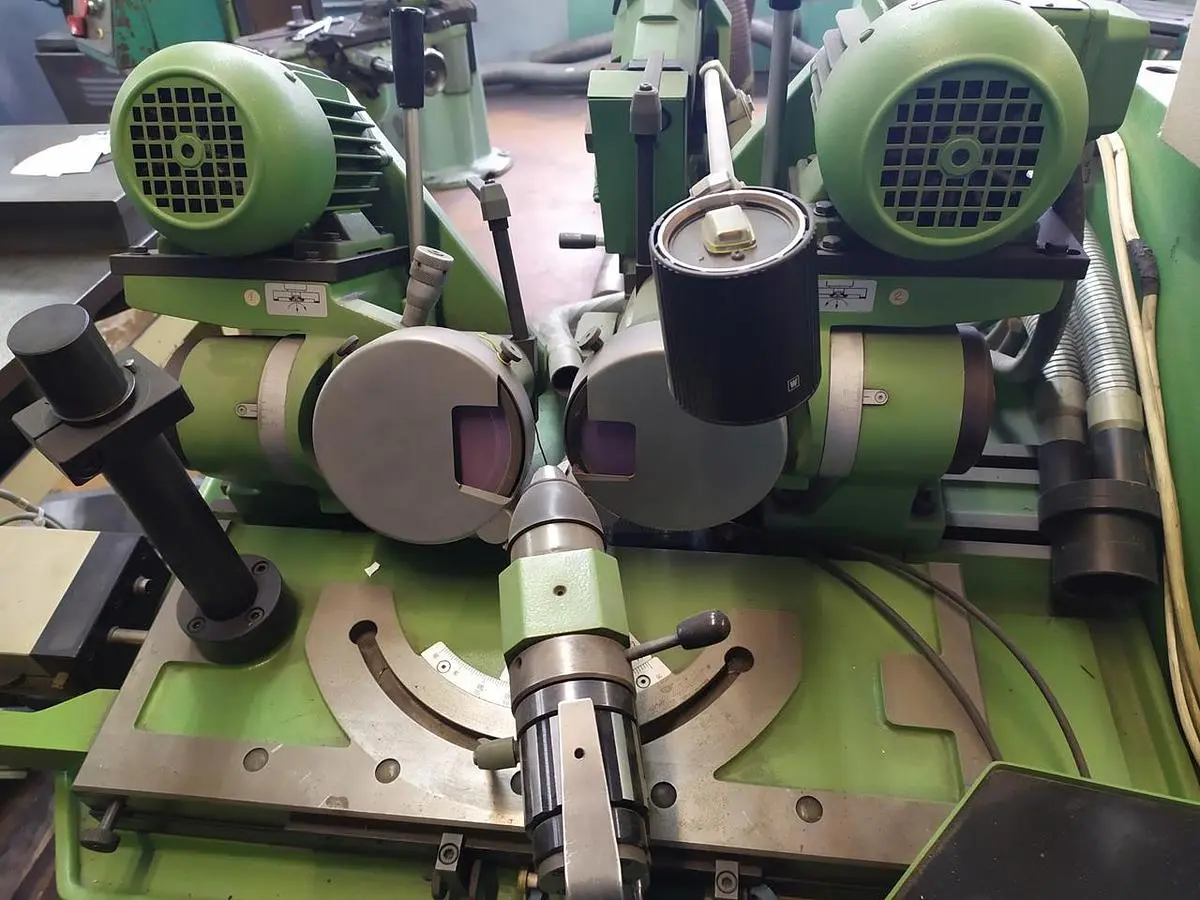 Used 1991 CHRISTEN 01-6 AMC Drill Grinders CZ | Amaron s.r.o. #1064594