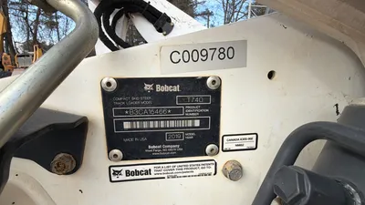 2019 BOBCAT T740 Compact Track Loaders | Simonson Equipment (20)