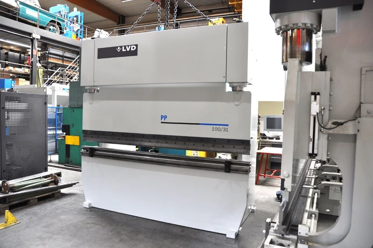 Used LVD PP 100 TON X 3100 MM Press Brakes | Apt International N.V #373078
