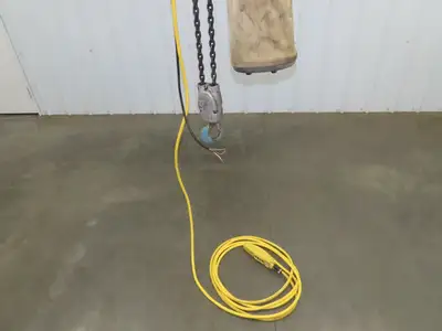 CM Lodestar RR Electric Chain Hoist 2 Ton 16 FPM 27' Lift  575 Volt 3PH