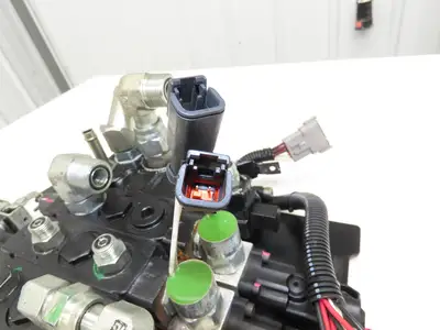 Yale Forklift Hydraulic 3 Lever Spool Valve Mast Control Off ERP035VTN36TE084