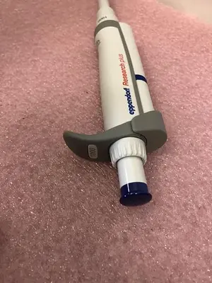 EPPENDORF RESEARCH PLUS VARIABLE 100-1000 UL
