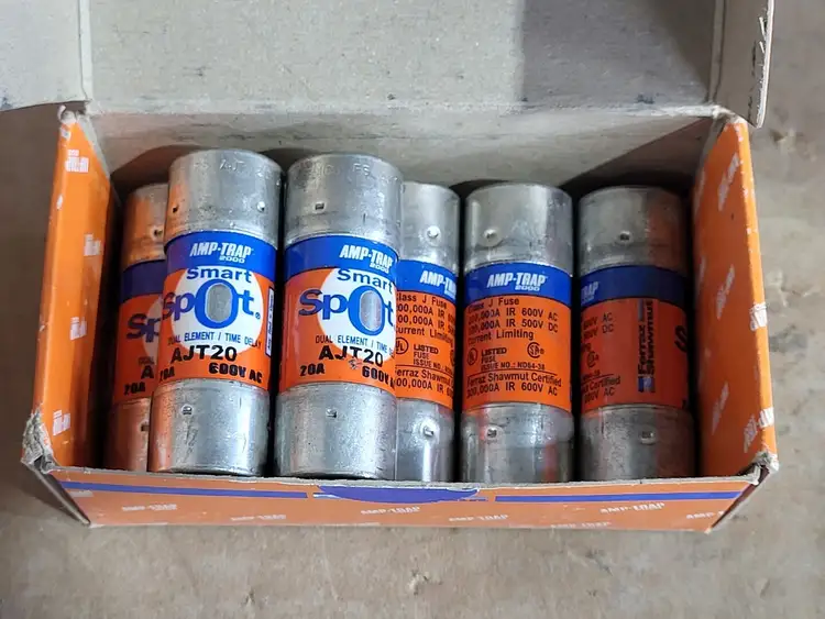 Used FERRAZ SHAWMUT AJT20 Misc Electrical & Power Parts British Columbia CA | Lenmark #835992
