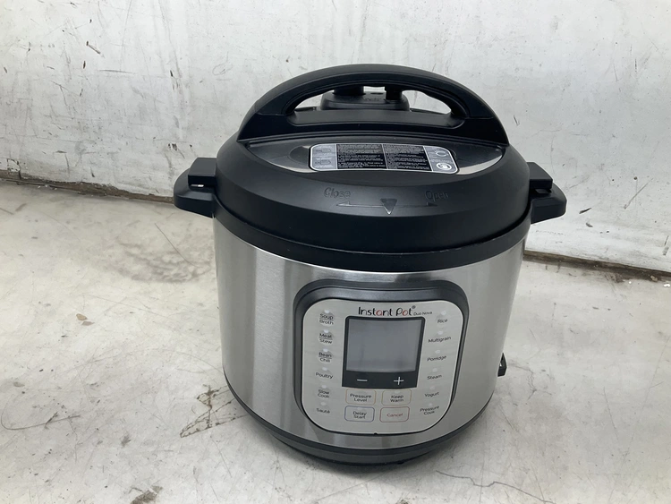 Used INSTANT POT DUO NOVA 60 Restaurant Small Appliances Michigan US | Miedema Asset Management Group #1342167