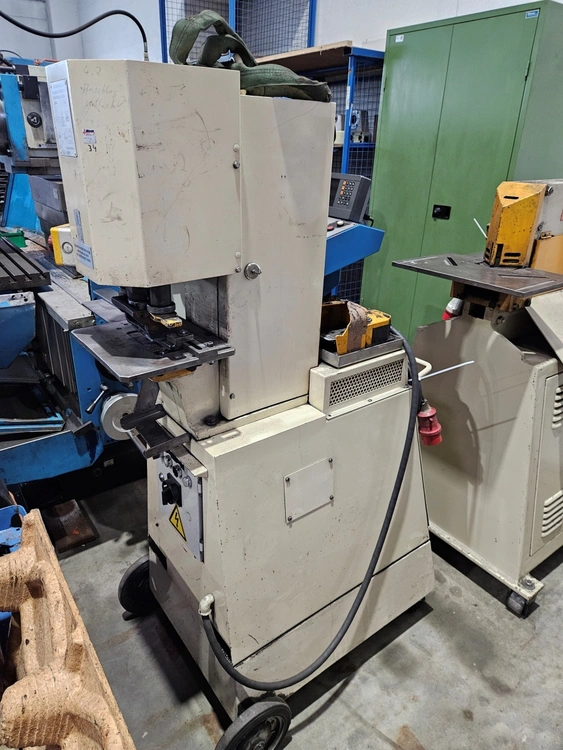Used 1997 GEKA _UNKNOWN_ Single Station Punches BG | TBS Machines #540979