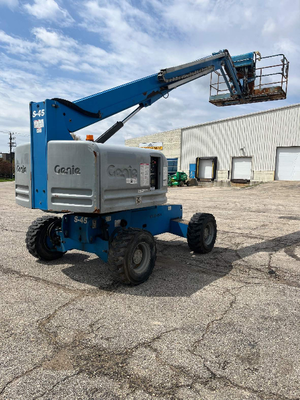 USED 2018 Genie S-45