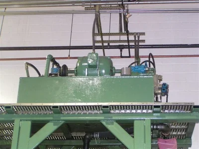 750 Ton, LOEWY, 8" Str, 54" DLO, 42" x 32.5" BA, HEATED PLATENS