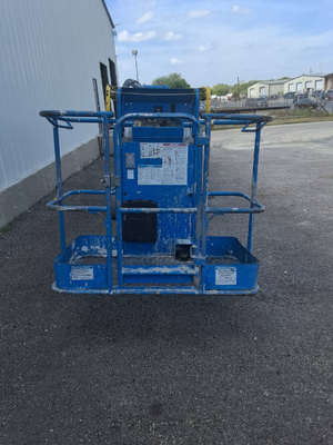 USED 2017 Genie Z-34/22N