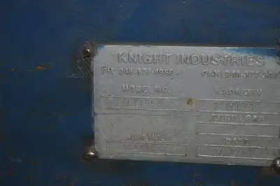 USED 2003 KNIGHT OLT 4952