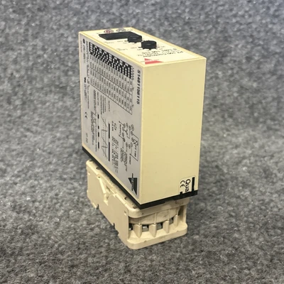 Used Carlo Gavazzi ["PT100 S1481156115", "S1481156115"] Temperature Controls California US | Davliegogo LLC #1707089