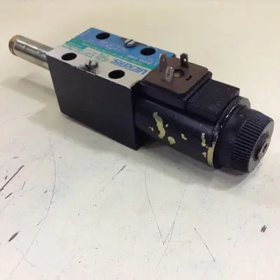USED VICKERS DG4V3S6CMUHL760EN490