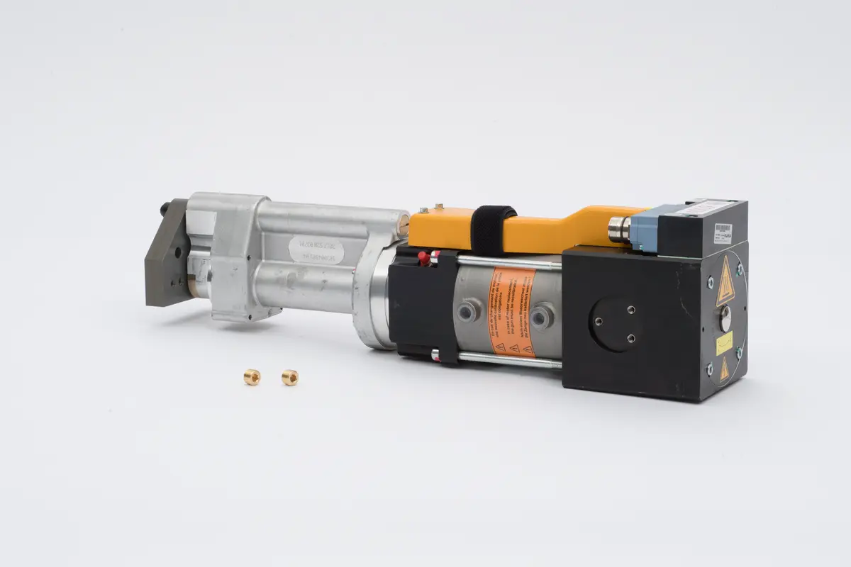KUKA ARO servo motor 600V 6-pole for C gun
