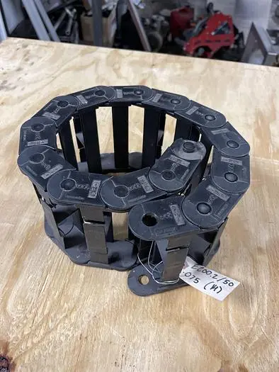 Used IGUS IGUS E200.2/50.075(14) Misc Electrical & Power Parts | ND Industrial Surplus #1216375
